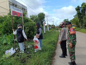 Satgas Operasi Mantap Praja Kapuas 2024 Lakukan Pemantauan Penurunan Alat Praga Kampanye di Kalimantan Barat