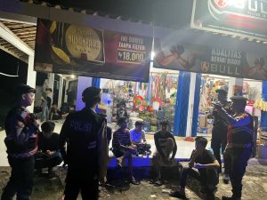 Satsamapta Polres Way Kanan Gelar Patroli Dialogis di Negeri baru.