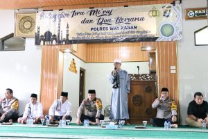 Polres Way Kanan Gelar Isra Mi’raj 1446 H di Masjid Darul Fattah