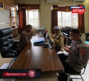 Diakhir Bulan Suci Ramadhan 1446 H, Polres Way Kanan Serahkan Zakat Fitrah Ke Baznas