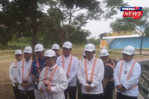Gubernur DKI Kunjungan Ke Gedung IPAL Rusun Persakih Jakarta Barat