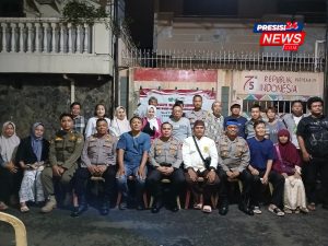 Kapolsek Tambora Serap Masukan Warga Lewat Program Ngopi Kamtibmas Di Pos Satkamling