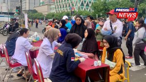 Hari Bhayangkara Ke 79, Polres Metro Jakarta Barat Hadirkan Pelayanan Kesehatan Gratis Di CFD MH Thamrin – Kebon Sirih