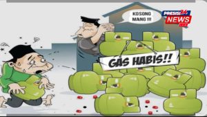 Pangkalan Gas LPG 3 Kg Di Kelurahan Iki Sintang, Mulai Nakal Jual Melebihi HET Rp 25.000′, – Rp 30.000′, / Tabung
