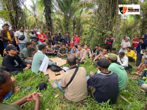 Kapolres Way Kanan Ajak Warga Gedung Jaya Negara Batin, Berkolaborasi Jaga Kamtibmas