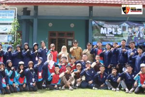 Sidak Hari Kedua Tahun Ajaran Baru, Parosil Beri Motivasi Siswa Dan Guru