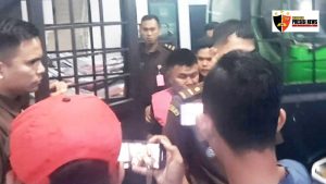 “KORUPSI DD” : Mantan Kades Sekipi Jons, Resmi Ditahan Kejaksaan Negeri Lampung Utara