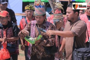 Sebelum PGD Sintang 2025 Dimulai, Panitia Gelar Ritual Adat Muja Puyang Gana