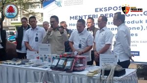 Kementrian Perdagangan Gerebek Tempat Perakitan Dan Distribusi HP Ilegal Di Cengkareng