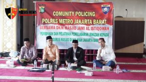 Polisi Di Jakarta Barat & DKM Bersinergi, Latih Pengurus Masjid Tangani Pemulasaran Jenazah Secara Syariat