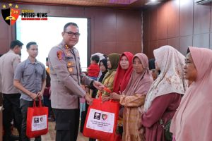 Polres Lampung Barat Gelar Bakti Sosial Dalam Rangka Syukuran HUT Tekab 308 ke-10