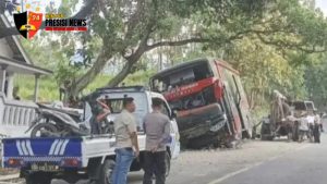 Detik-detik Bus Bawa Karyawan RSBS Kecelakaan di Bromo Probolinggo, Hendra Tewas Istri dan Anak