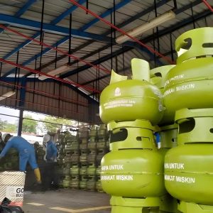 Kelangkaan gas LPG 3kg kembali terjadi di Way Kanan, berakibat harga tembus 35 ribu rupiah/tabung