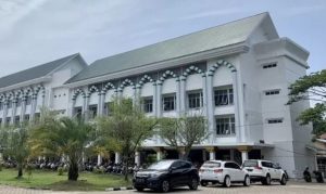 Menjelang penetapan tersangka Kasus Korupsi Dana Hibah Mujahidin, sejumlah pihak kembali diperiksa Kejati Kalbar