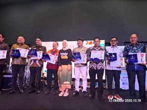 Kabupaten Pinrang Raih Penghargaan Atas Komitmen dalam Dunia Pendidikan