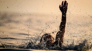 Pelajar Nekat Lompat ke Kali, Tewas Usai Tawuran di Cengkareng