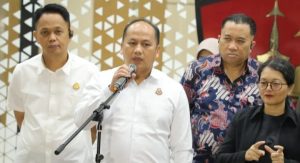 Kejari Jakarta barat dicopot diduga terlibat indikasi suap perkara
