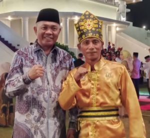 Pimpinan Redaksi RadarTipikor.id dan Wakil Wali Kota Ternate Hadiri Acara Adat Oho Ngogu Rimo di Kadaton Kesultanan Ternate